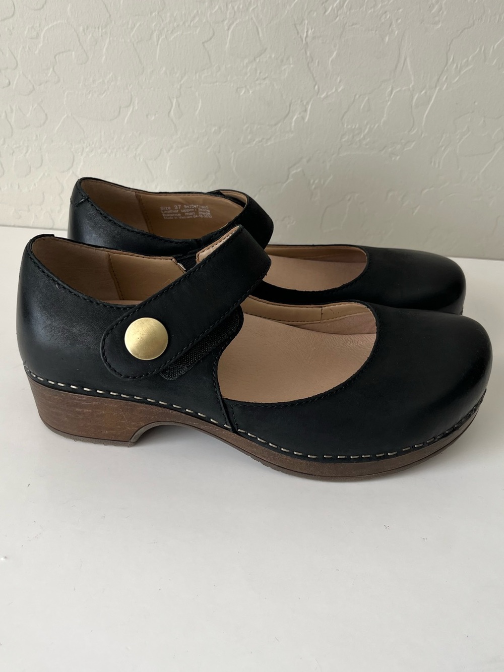 Dansko Beatrice Mary Jane Nubuck Leather Comfort Clogs Shoes Size 37 Black - Picture 3 of 9